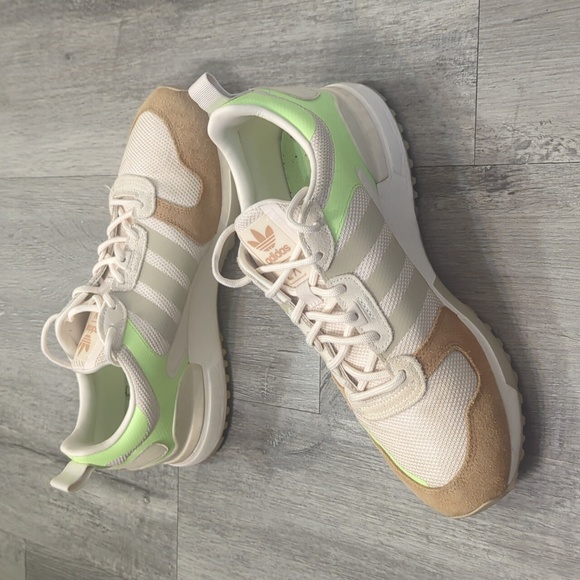 Adidas ZX 700 HD Mesh Running Sneakers - Picture 4 of 9
